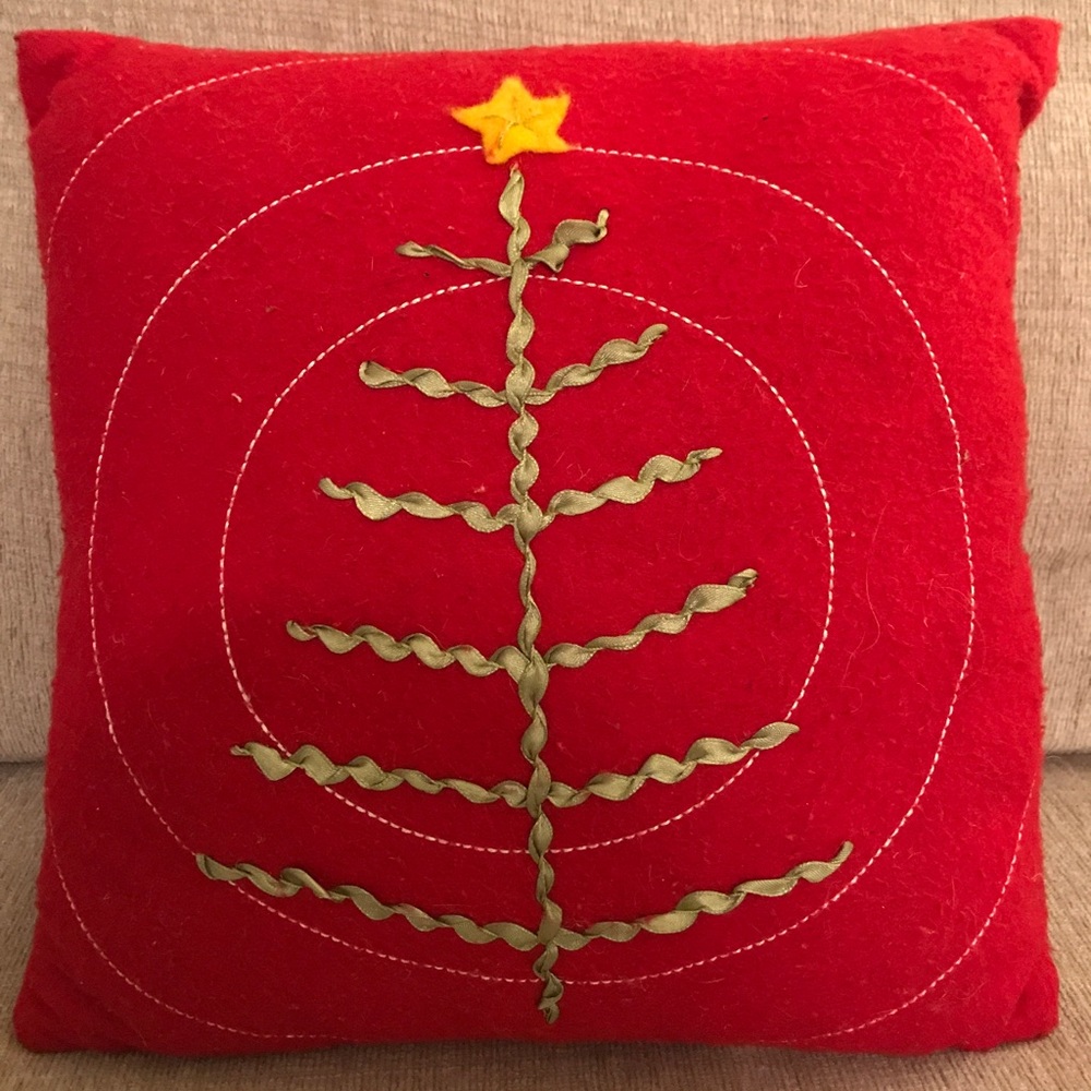 Christmas Tree Throw Pillow